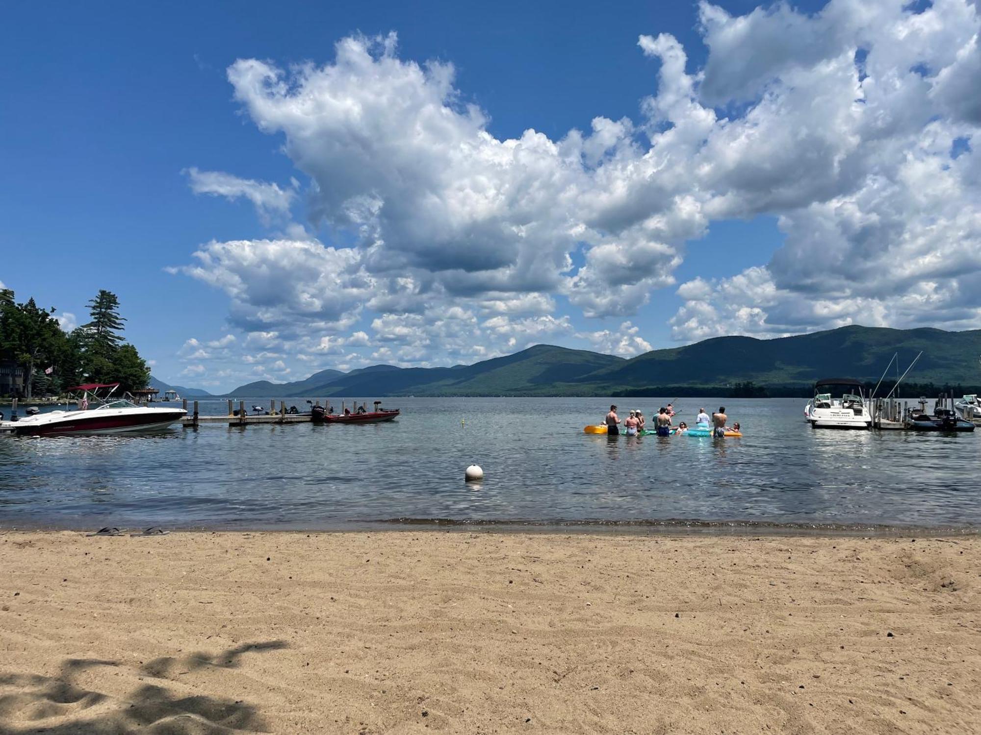 Hill View Motel And Cottages Lake George Exterior foto